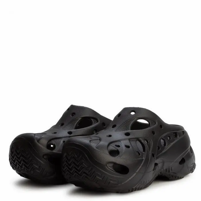Crocs Caged Clog Black Slip-on Shoes Platform Women`s 211141-001 Size 6