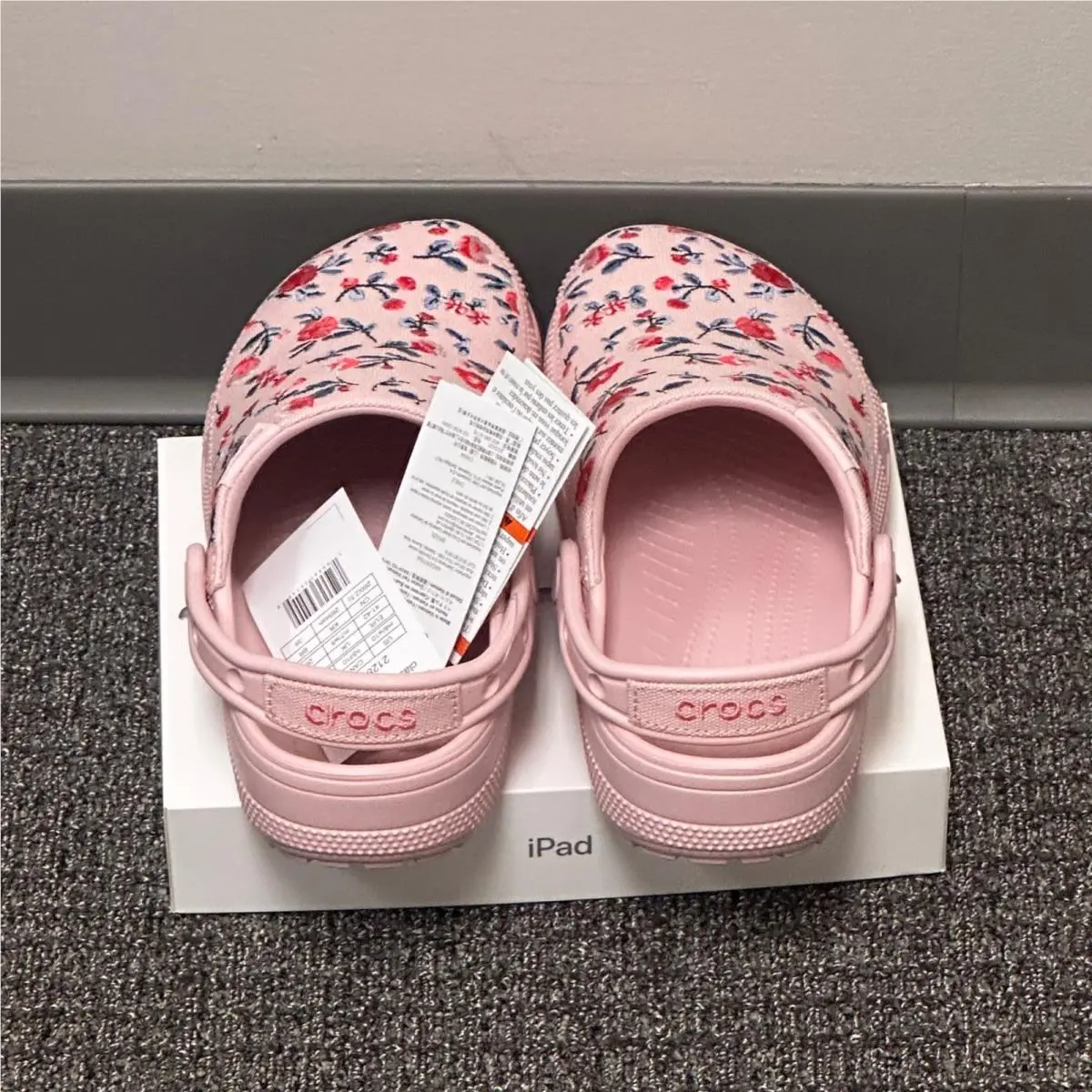 Crocs shoes - Classic Crafted Floral Clog - Classic Crafted Floral Clog - Pink 5
