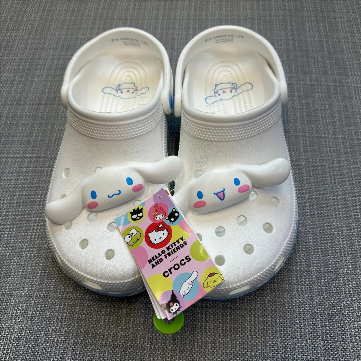 Crocs Cinnamoroll Classic Clogs White Sanrio Hello Kitty Friends Womens 10 5905