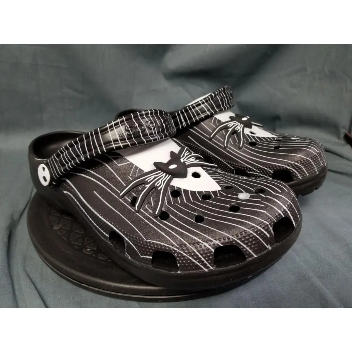 Crocs shoes - Crocs Jack Skellington Nightmare B4 Xmas - 210561-90H - Black (UPC: 196265855605) 7