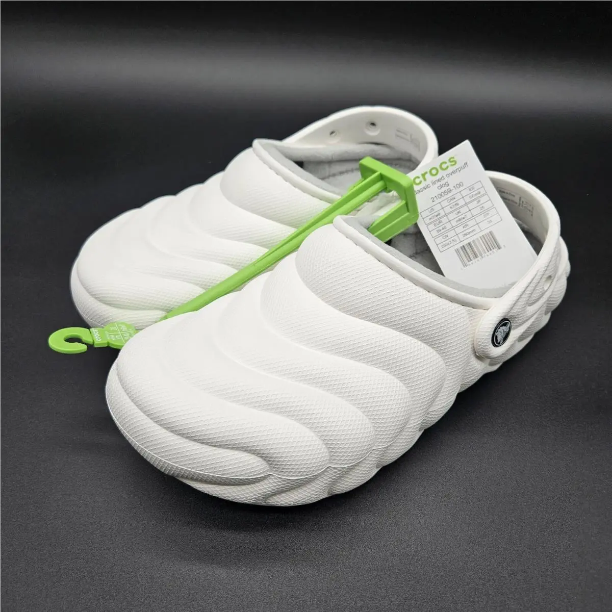 Crocs Classic Womens 9 Mens 7 Lined Overpuff Clogs White Sandals Warm Shoes