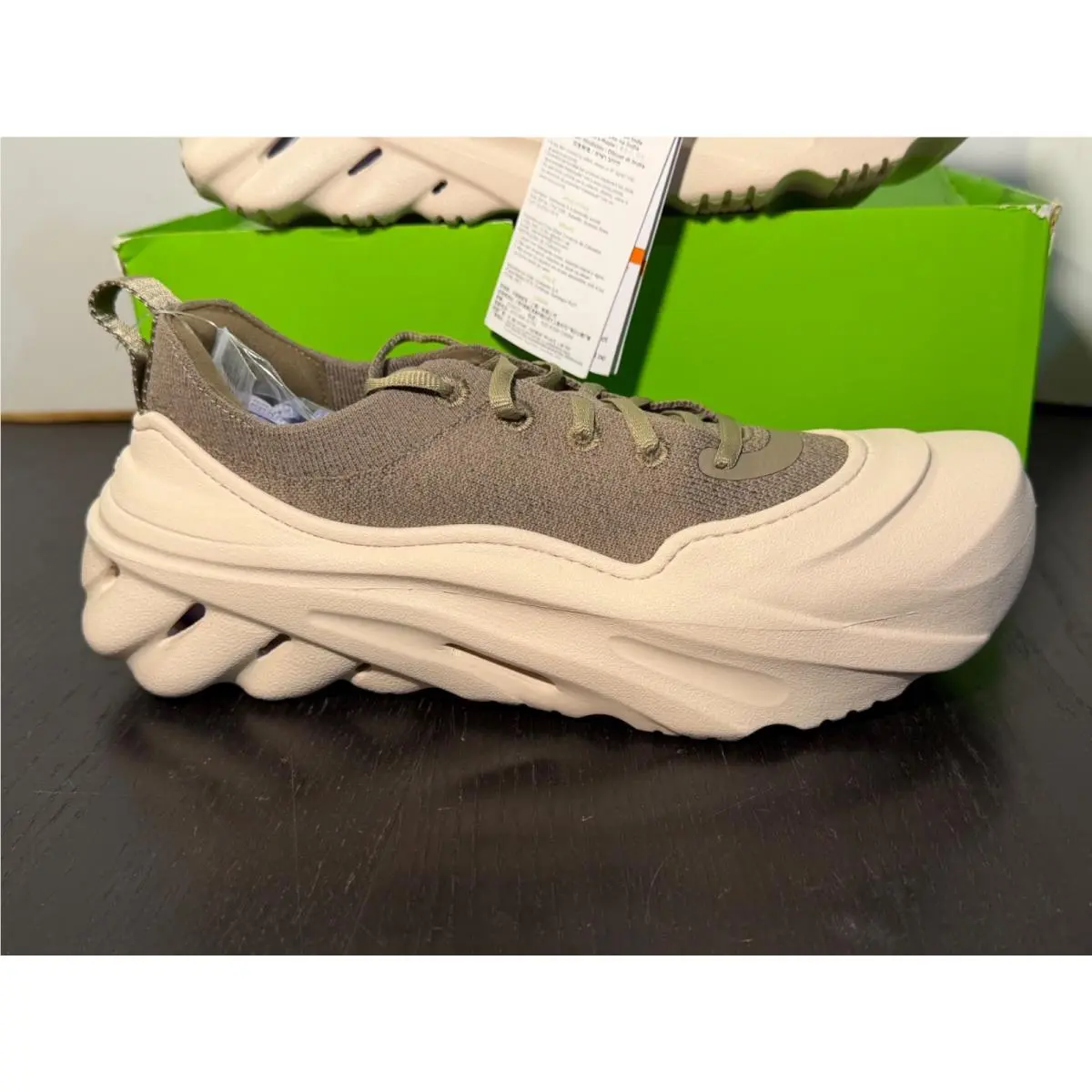 Crocs Echo Surge Shoes Sneakers Khaki Unisex Mens 8/Womans 10