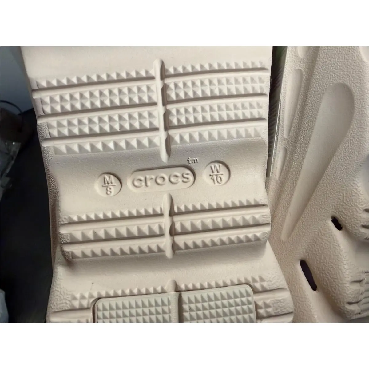Crocs shoes - Crocs Echo Surge - Echo Surge - Beige 15