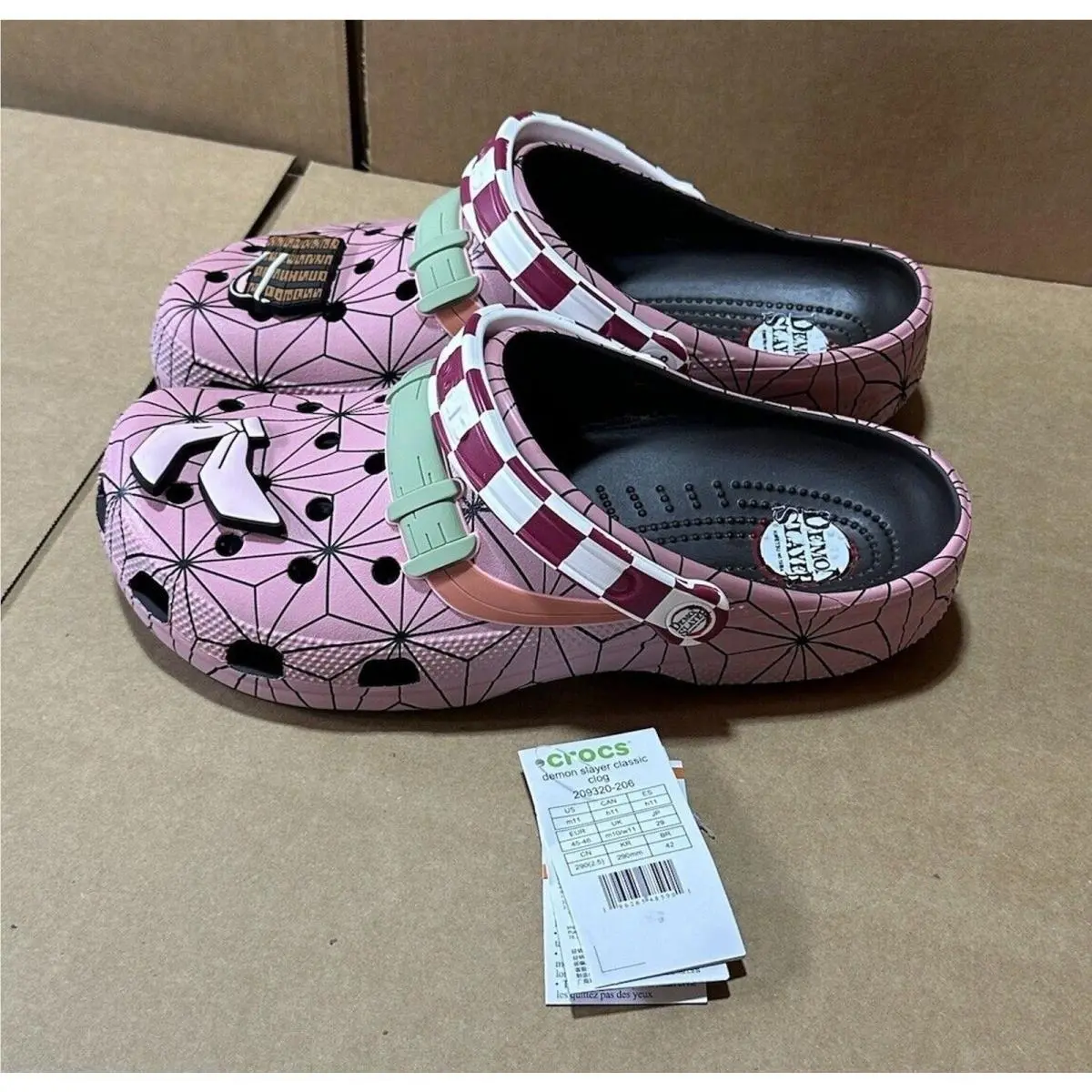 Crocs Demon Slayer Nezuko Classic Clogs Pink Men`s Sz 11 US 209320-206