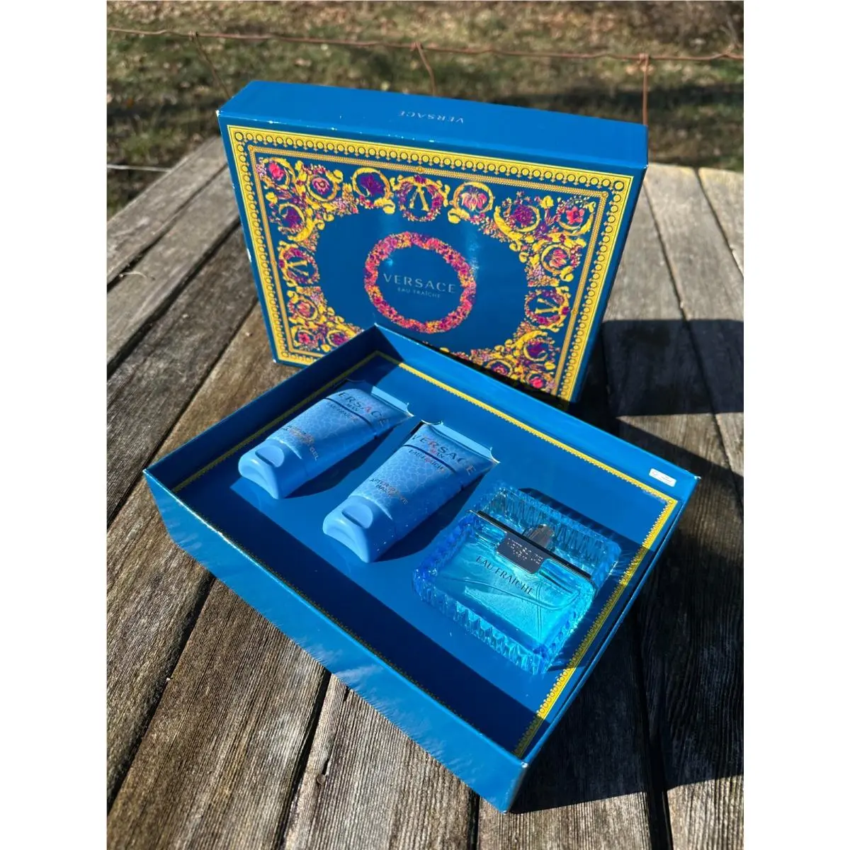3 Piece Versace Eau Fraiche Gift Set For Men 1.7oz Perfume Cologne