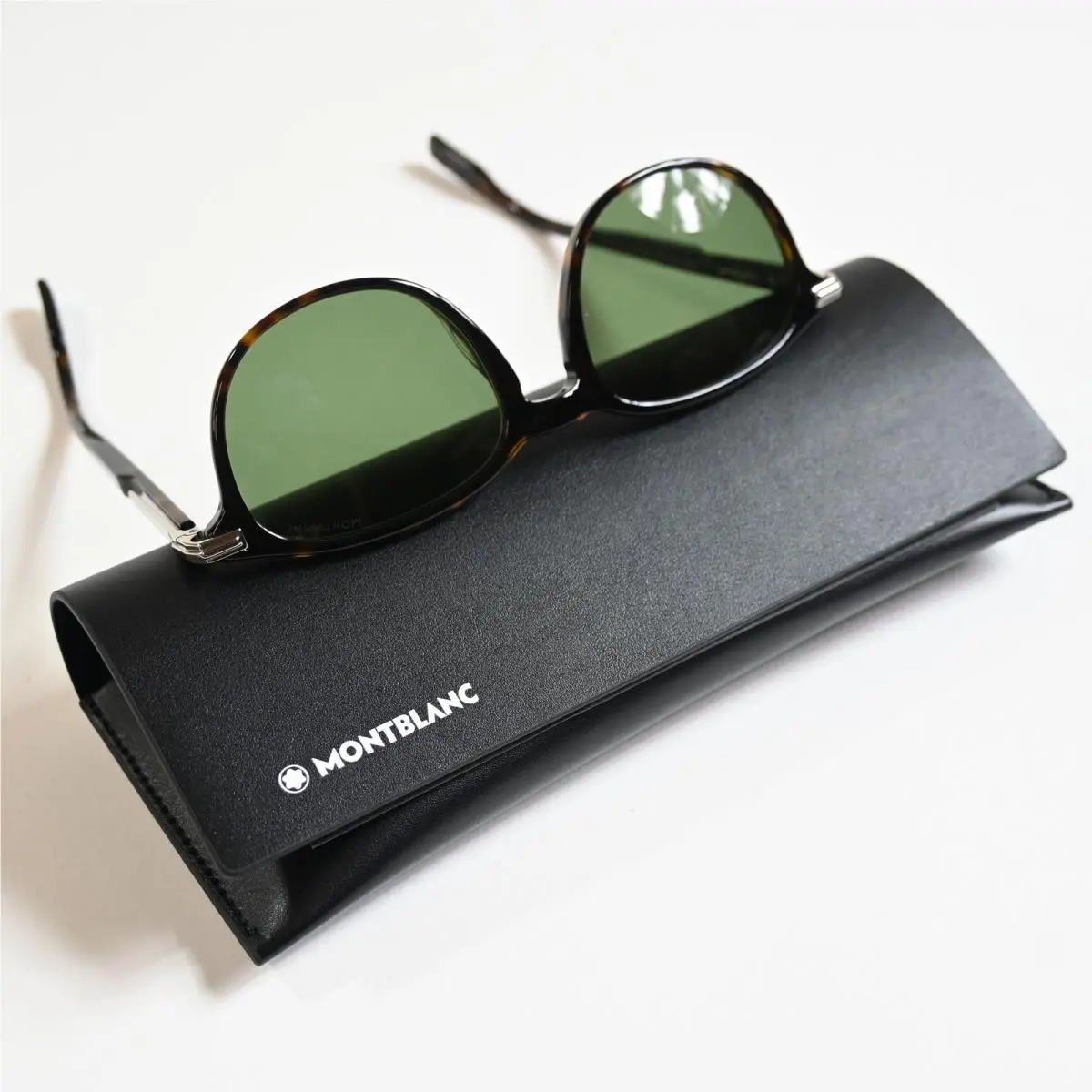 MB0276S 002 Mens Sunglasses Havana/green 52mm by Montblanc