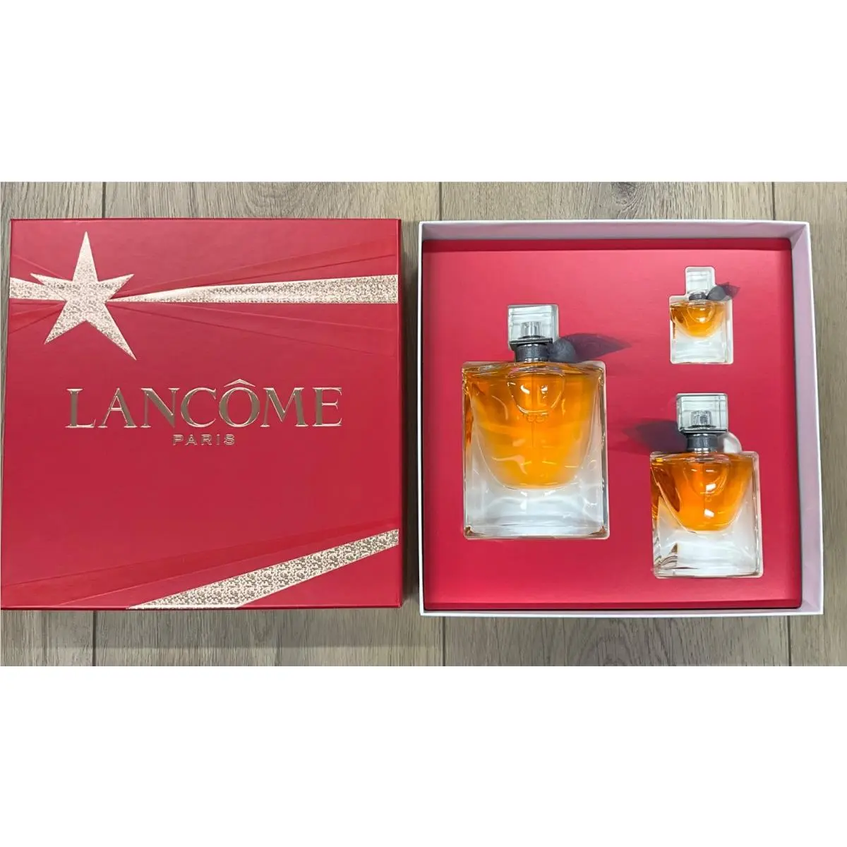 Lancome La Vie Est Belle L`eau de Parfum 3 Pc Gift Set 100ml + 30ml + 4ml by Lancôme