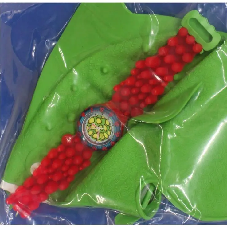 Scuba 200 C Monsta On The Beach SDZ101 Nos with Watch/package/papers by Swatch