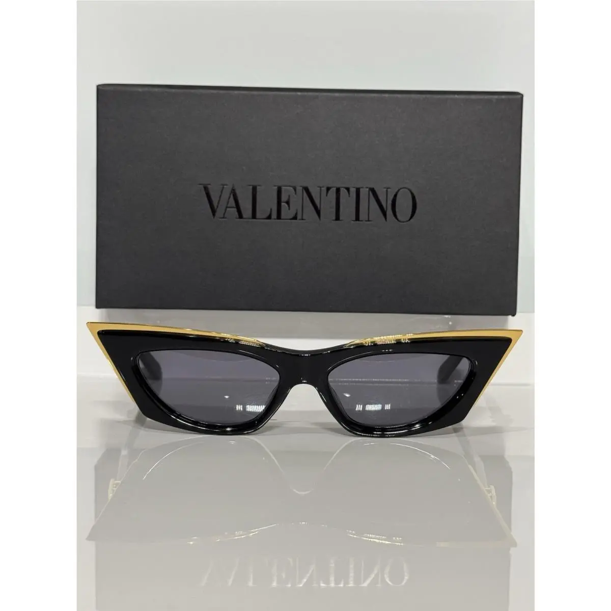 V-gildcut VLS-113A-55 Black w. Gold Narrow Cat-eye Woman’s Sunglasses by Valentino