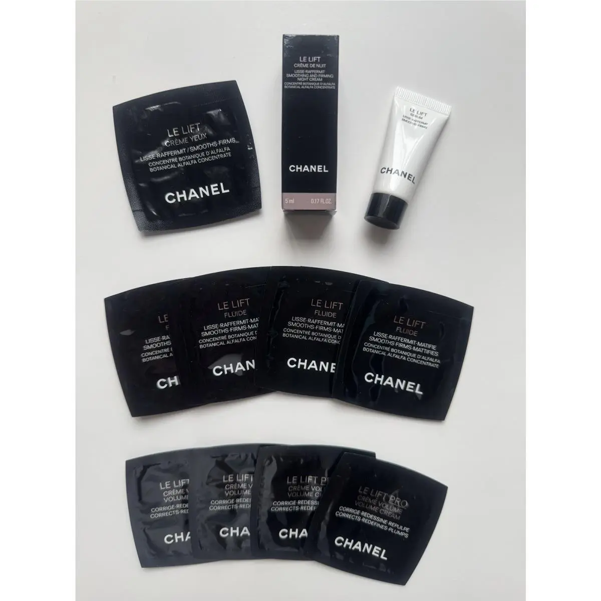 Chanel LE Lift Creme DE Nuit 5MLX 1 Serum 5 ML X 1 Fluide X 4 Volume Creme X 4