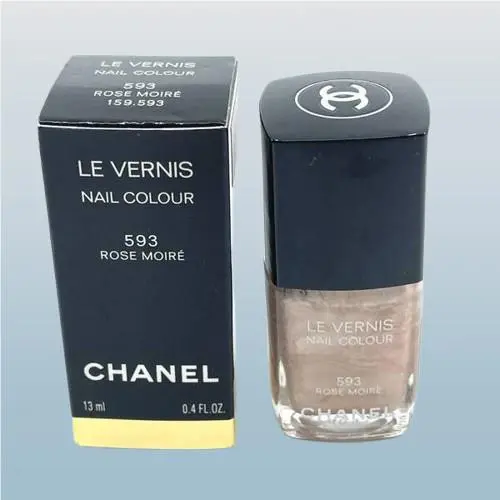 Chanel LE Vernis Longwear Nail Colour 593 Rose Moire 0.4 OZ X