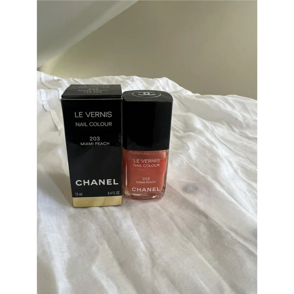 Chanel LE Vernis Nail Colour Miami Peach 203 Nail Polish