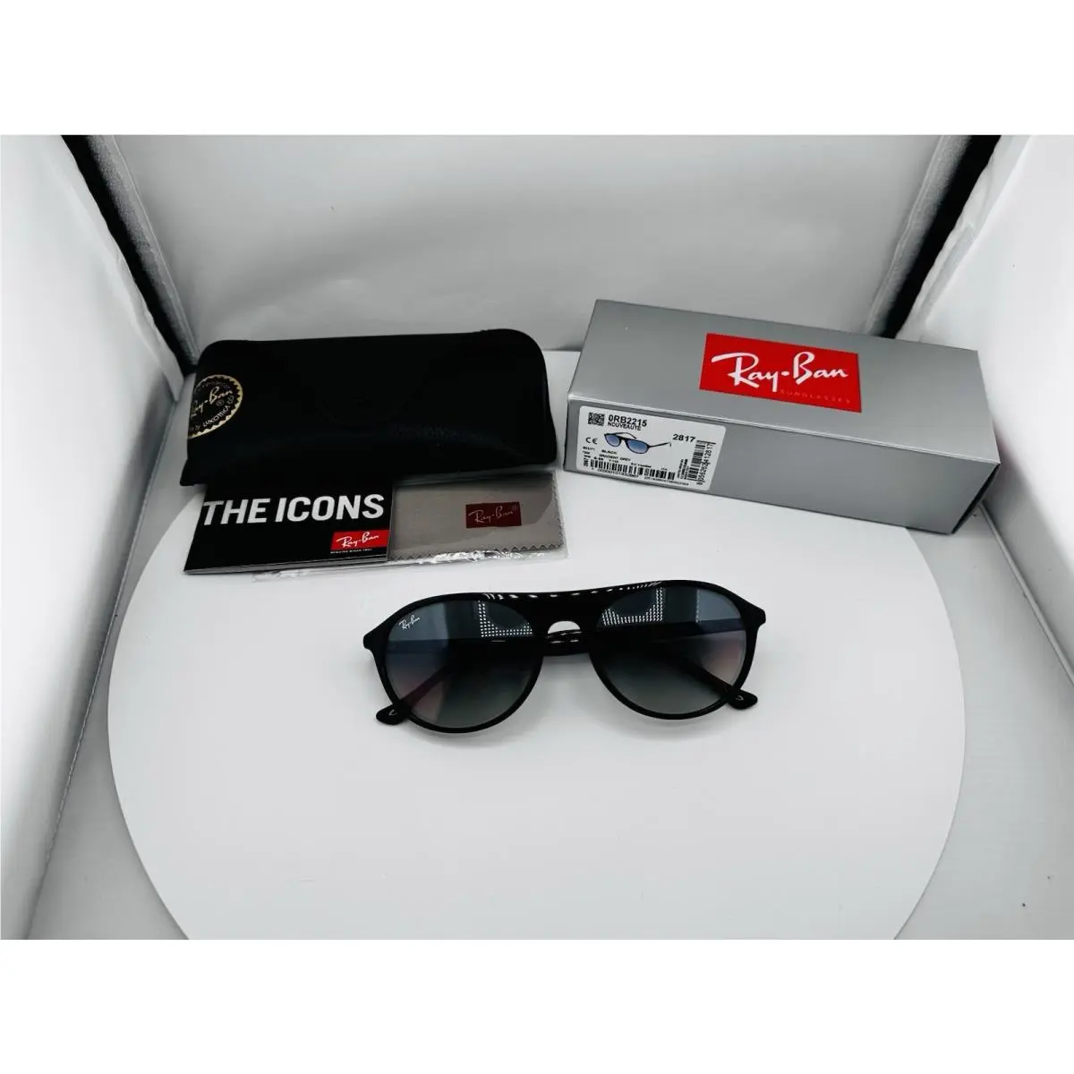 RB2215 Women’s Rayban Nouveaute Sunglasses by Ray-Ban