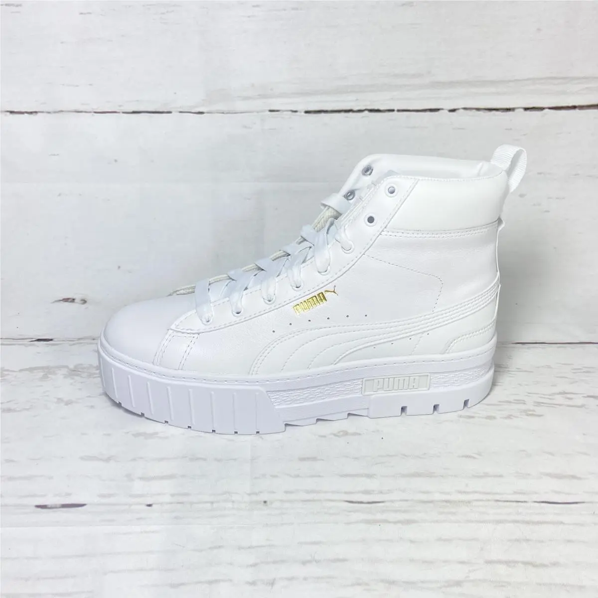 Shoes Women’s 8 White Mayze Mid Platform Chunky Sneakers 381170-04 by Puma