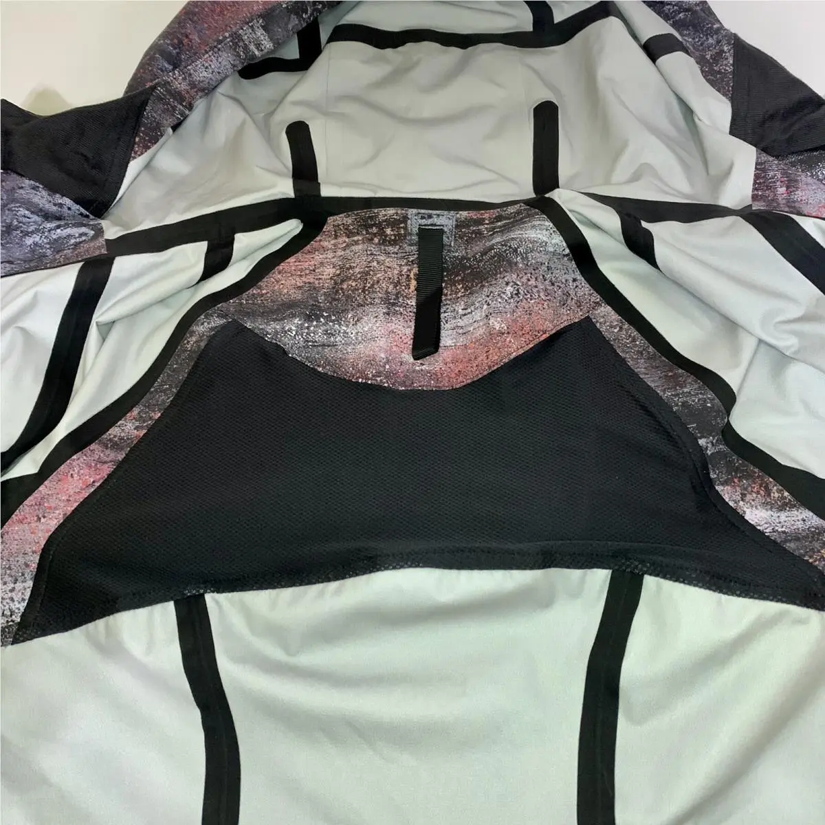 Lululemon clothing - Lululemon The Rain Is Calling Jacket ll - Multicolor 5