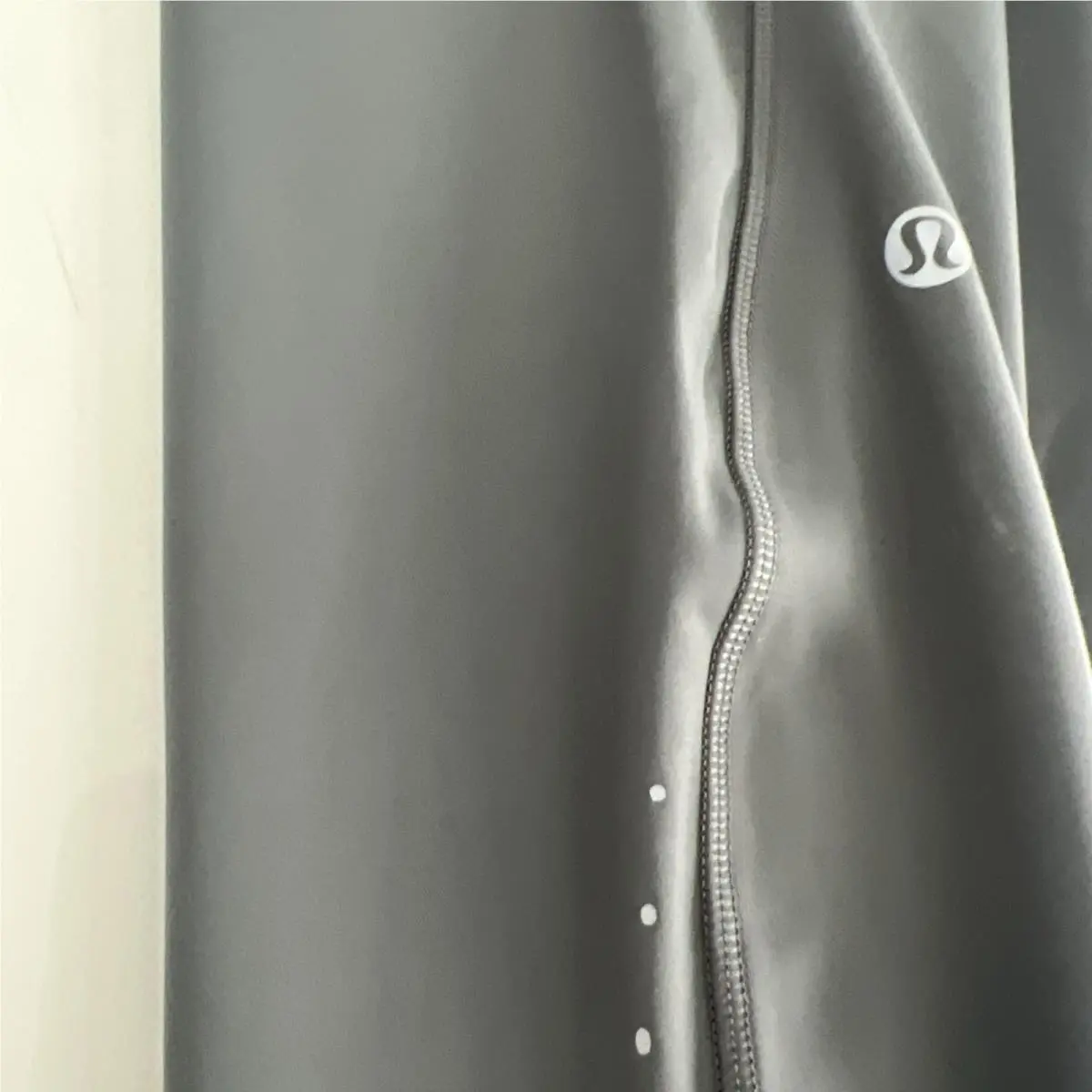 Lululemon clothing - Onyx Grey 4