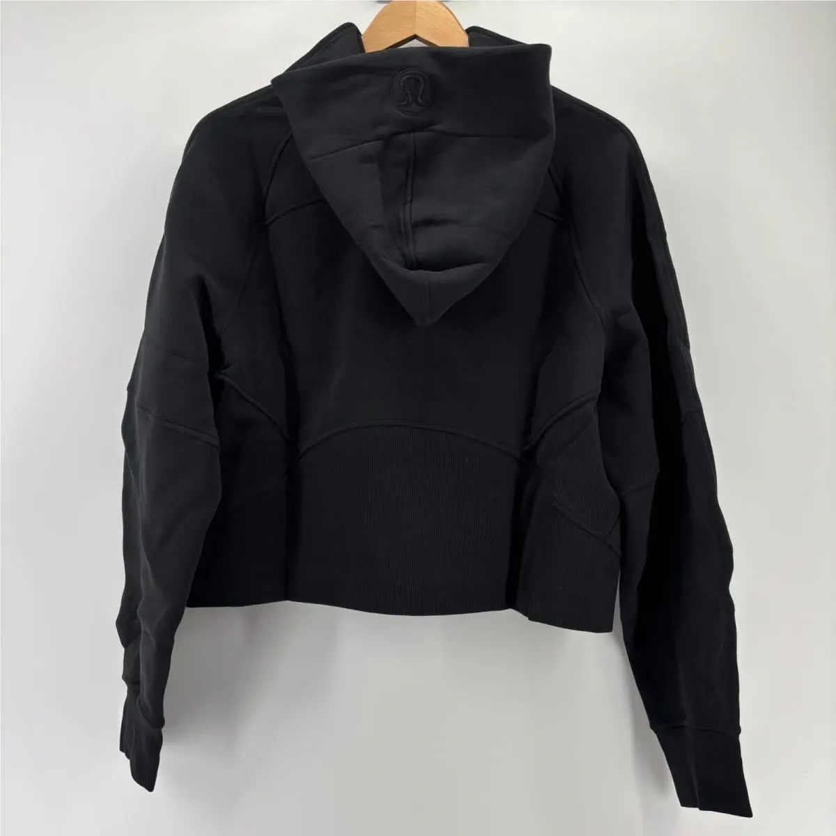 Lululemon clothing - Black 2