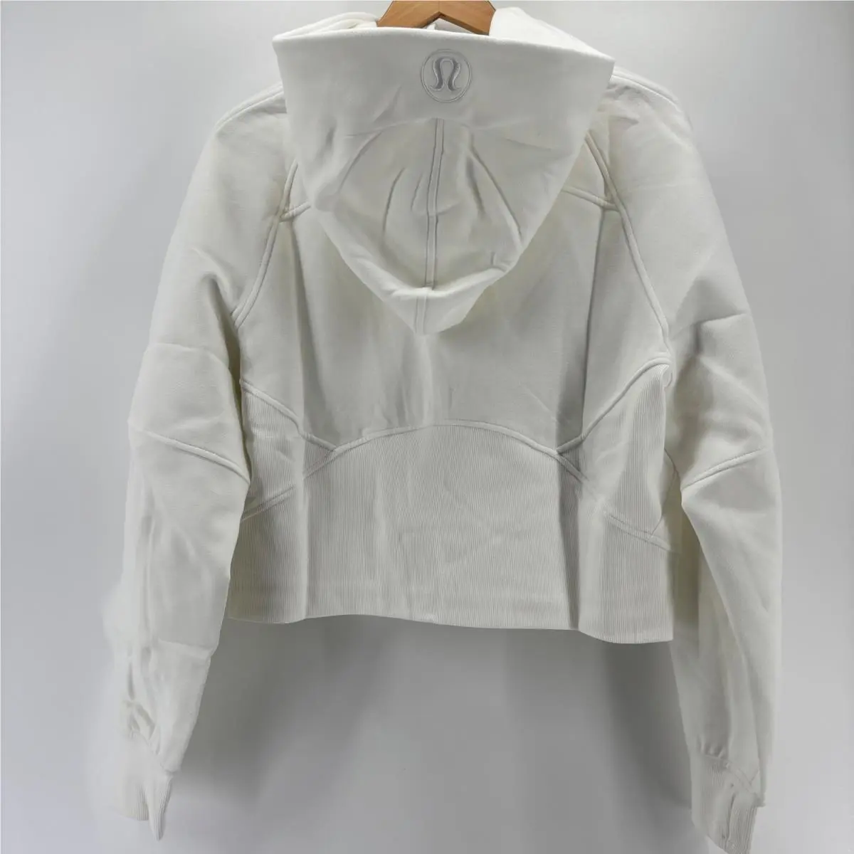 Lululemon clothing - White 4