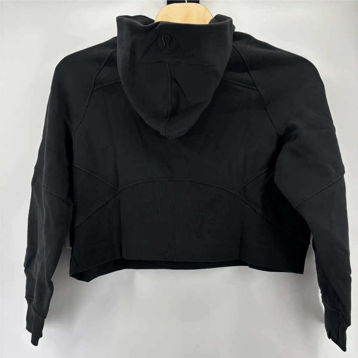 Lululemon clothing - Black 2