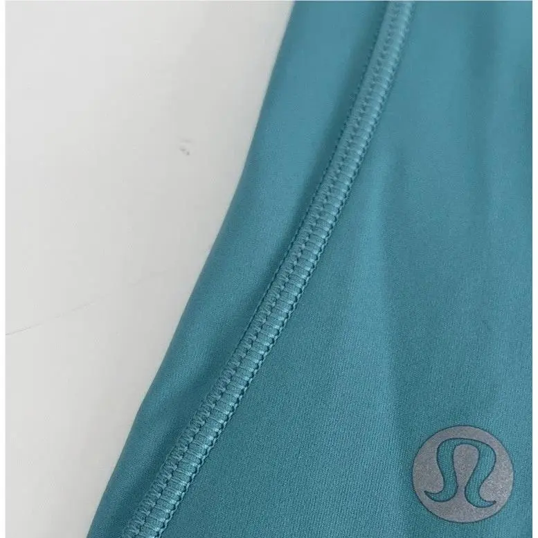 Lululemon clothing - Teal 10