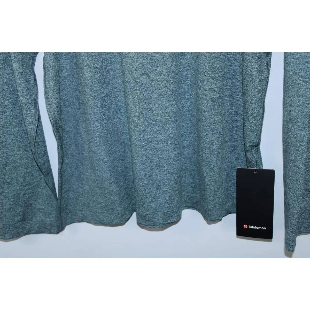 Lululemon clothing - Green (UPC: 000154830843) 1