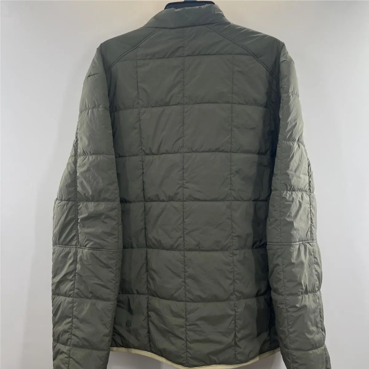 Lululemon clothing - Route Ready Lightweight Insulated Jacket - M4ARGS - Green 3
