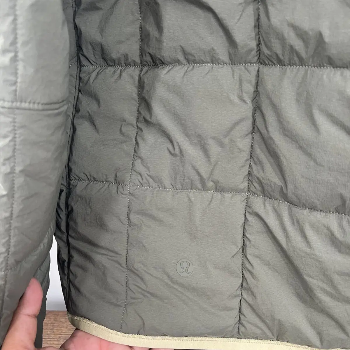 Lululemon clothing - Route Ready Lightweight Insulated Jacket - M4ARGS - Green 4