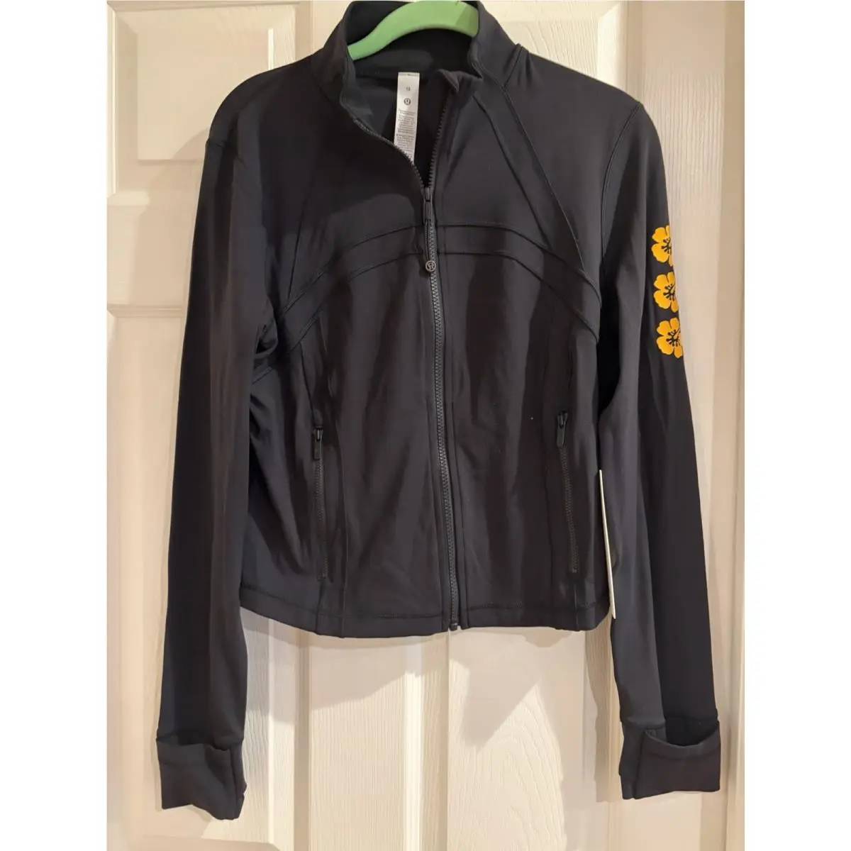 Lululemon Hawaii Exclusive Hibiscus Define Cropped Jacket Nulu Black Size 12