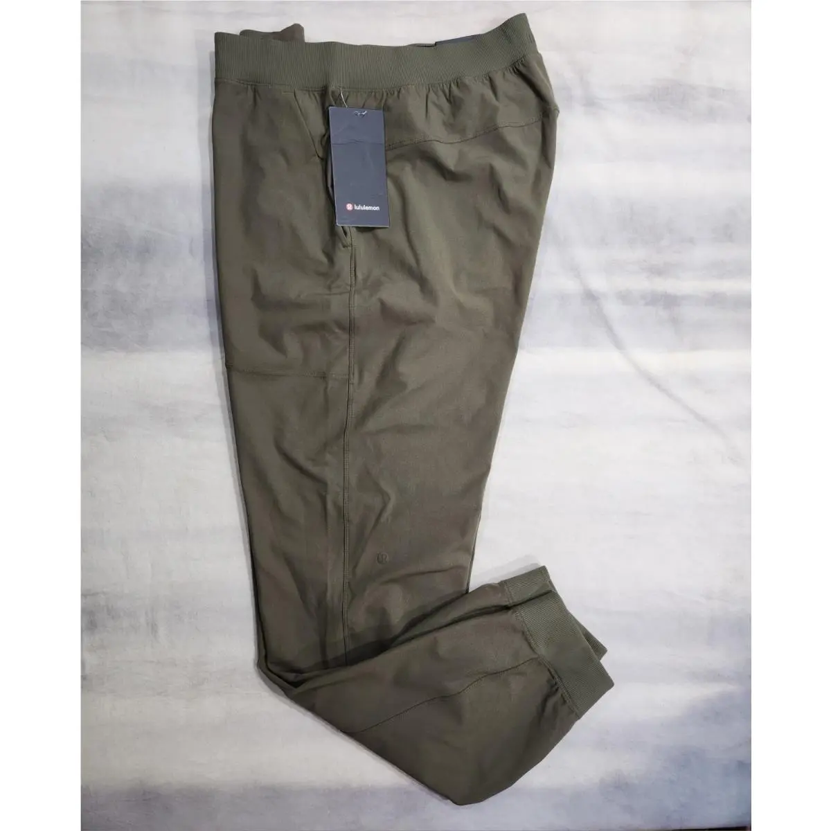 Lululemon clothing - Lululemon ABC Tall - ABC Tall - Olive Brown 3