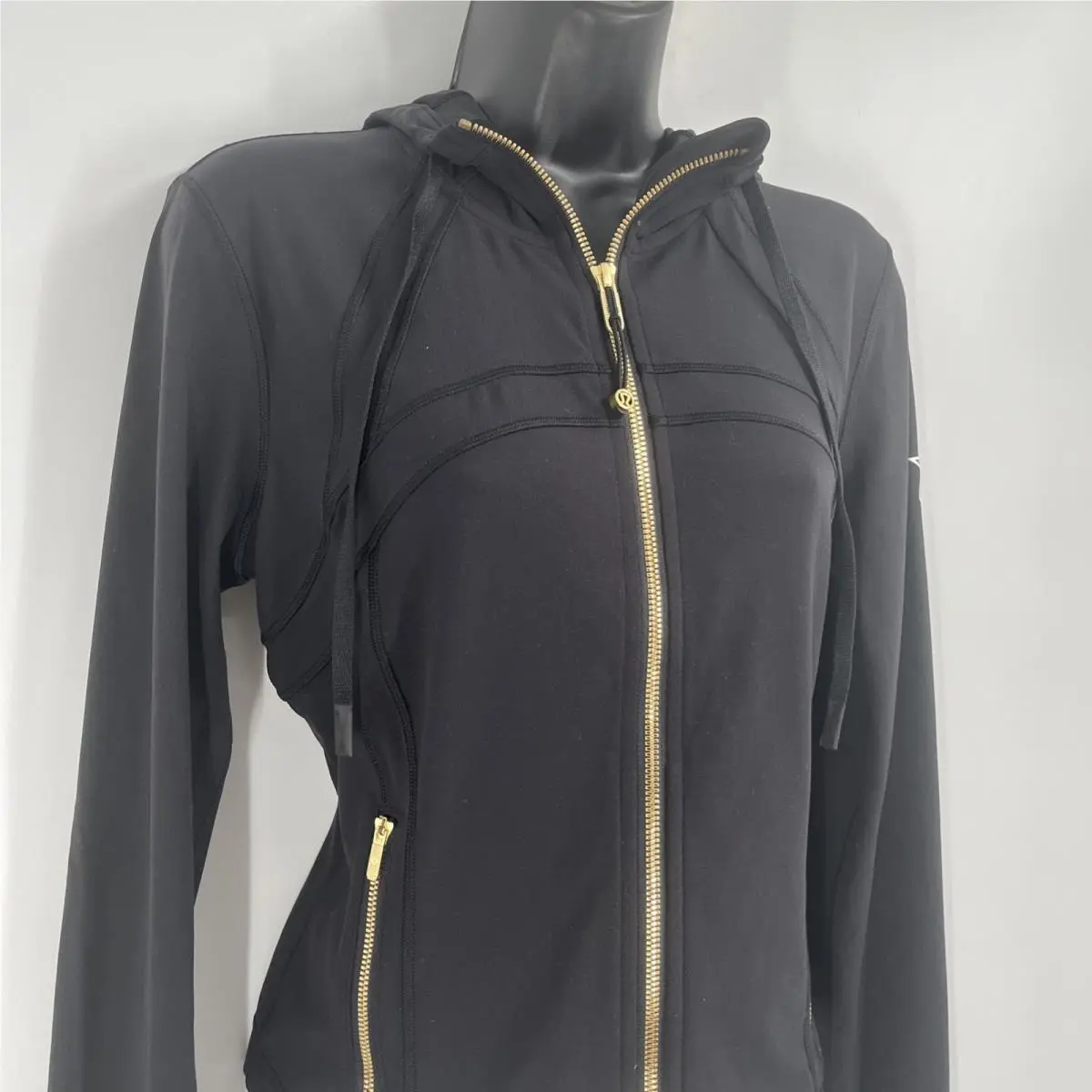 Lululemon clothing - Black 3