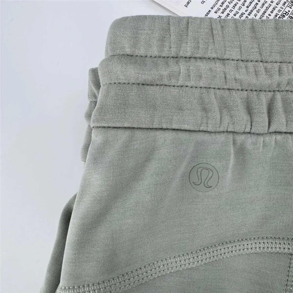 Lululemon clothing - Green 2