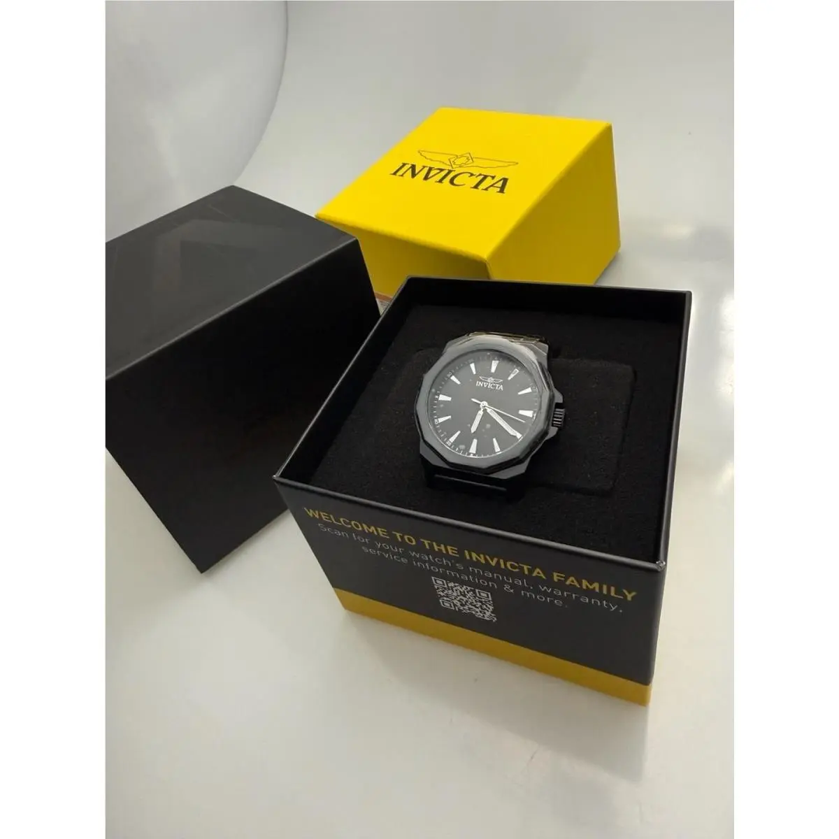 Invicta Speedway Black Ion-plated Stainless Steel Men`s Watch