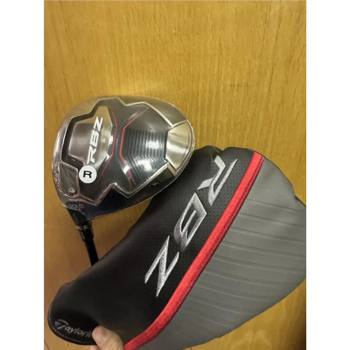 Taylormade Rbz Speedlite 2 10.5 Driver Regular Flex W/ Cover- Left Handed