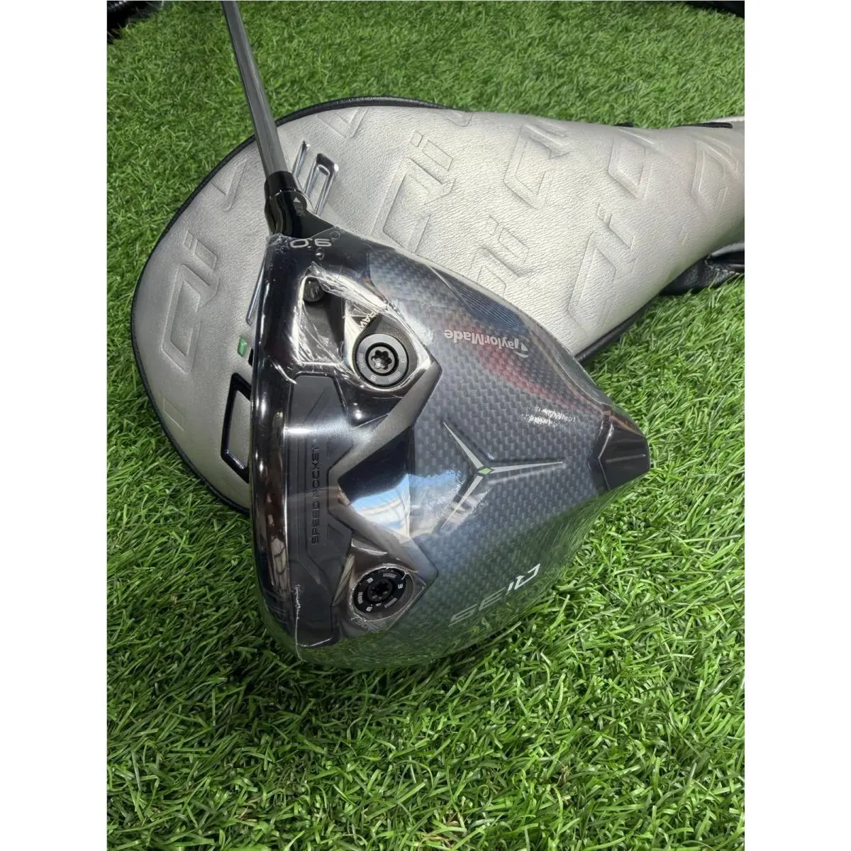 TaylorMade  - Qi35 LS - Black 0