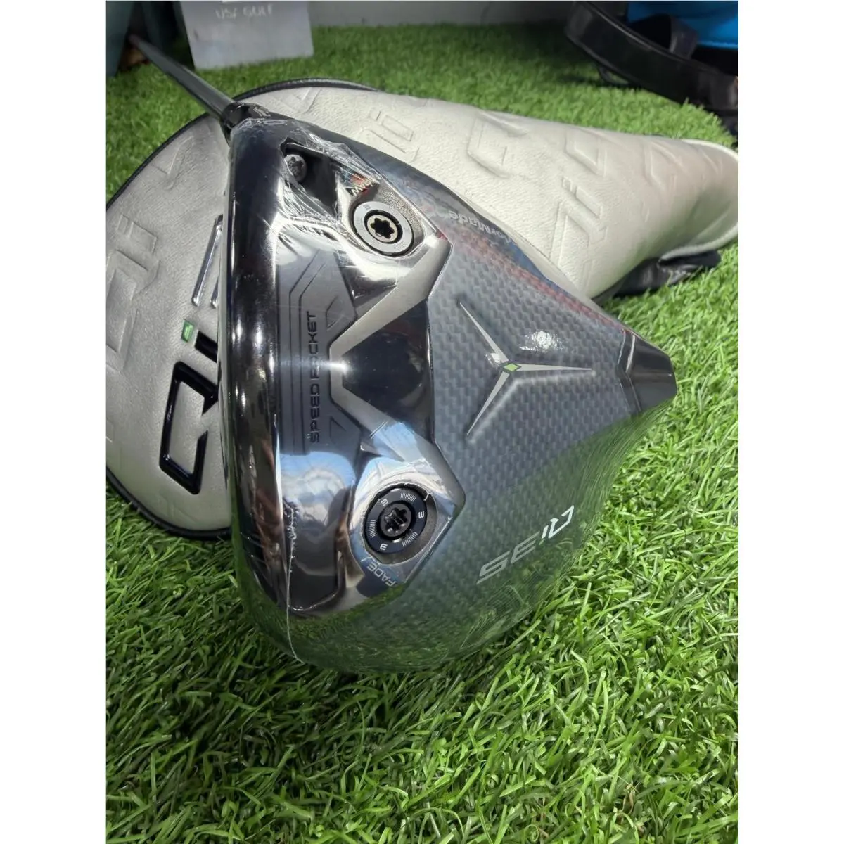 TaylorMade  - Qi35 LS - Black 1