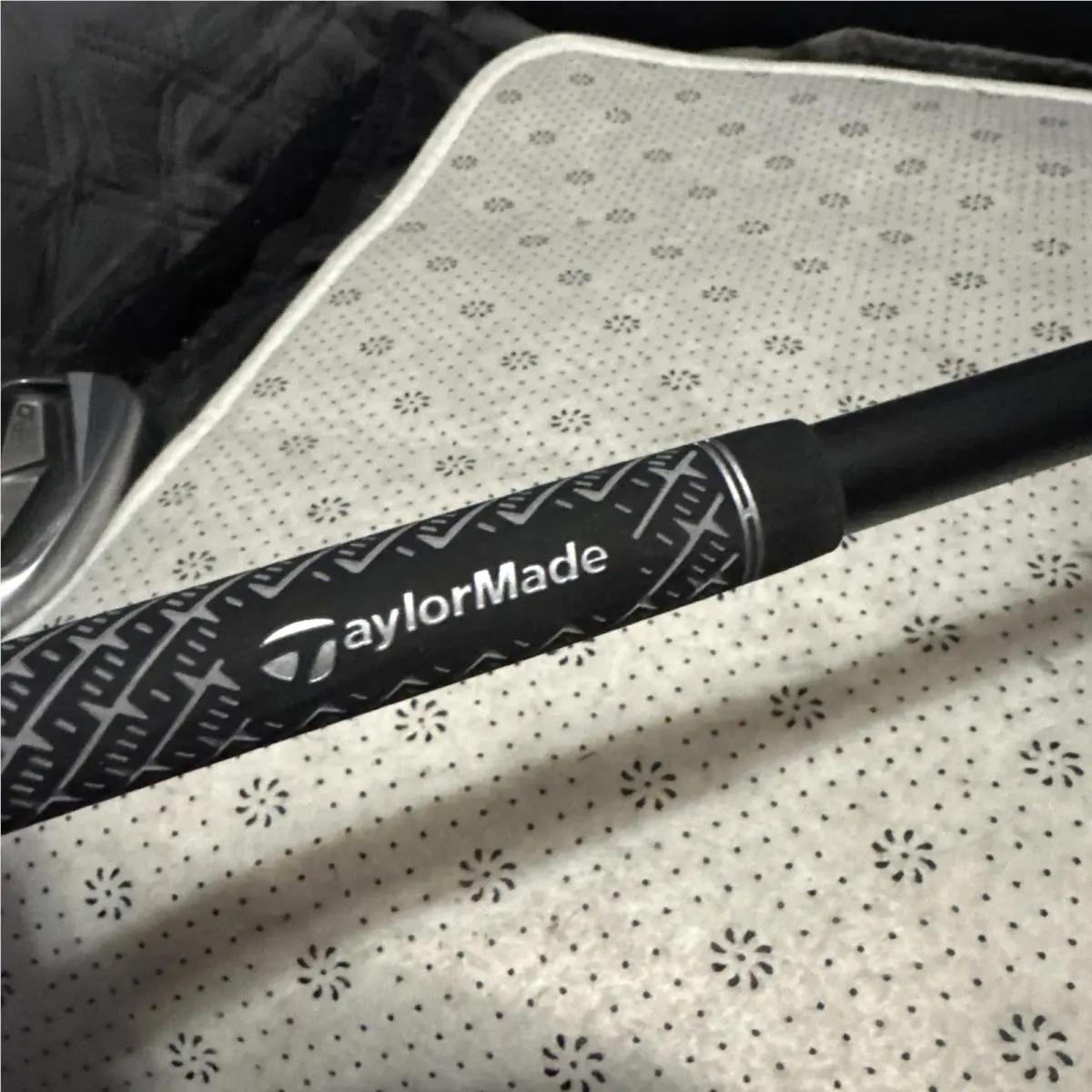 TaylorMade  - Qi35 Max Rescue - Max Rescue 11