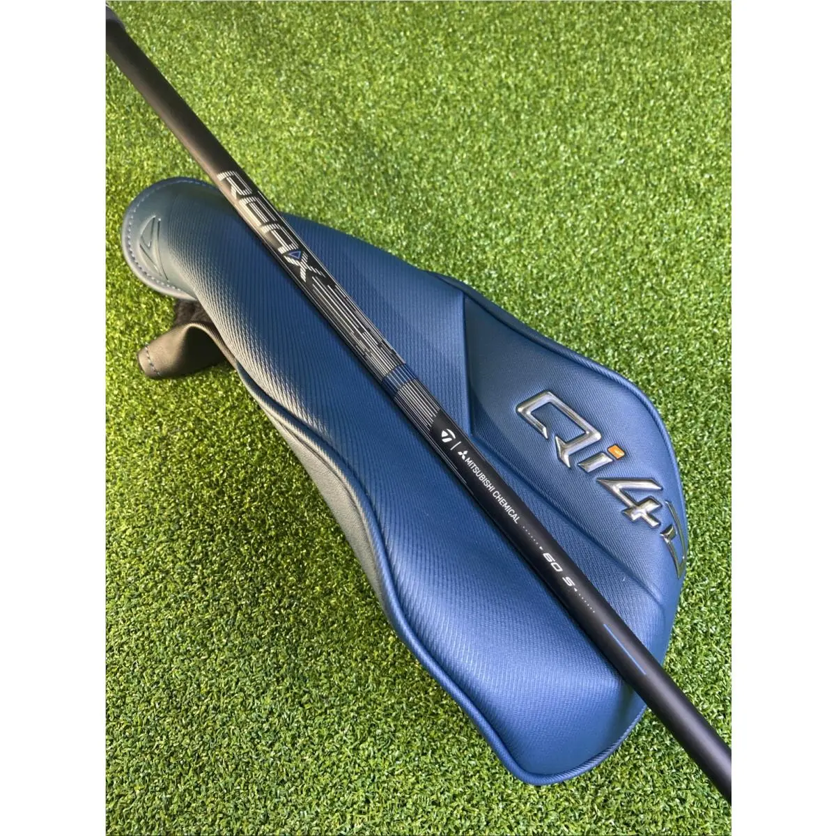 TaylorMade  - Qi4D LS 3