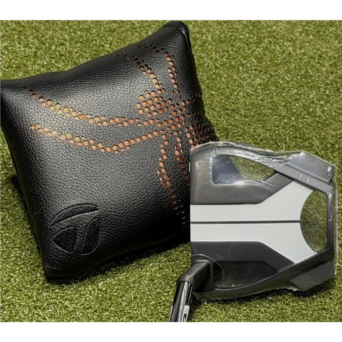Taylormade Golf Spider Tour X Black 3 Slant Mallet Putter 35 w/ Headcover