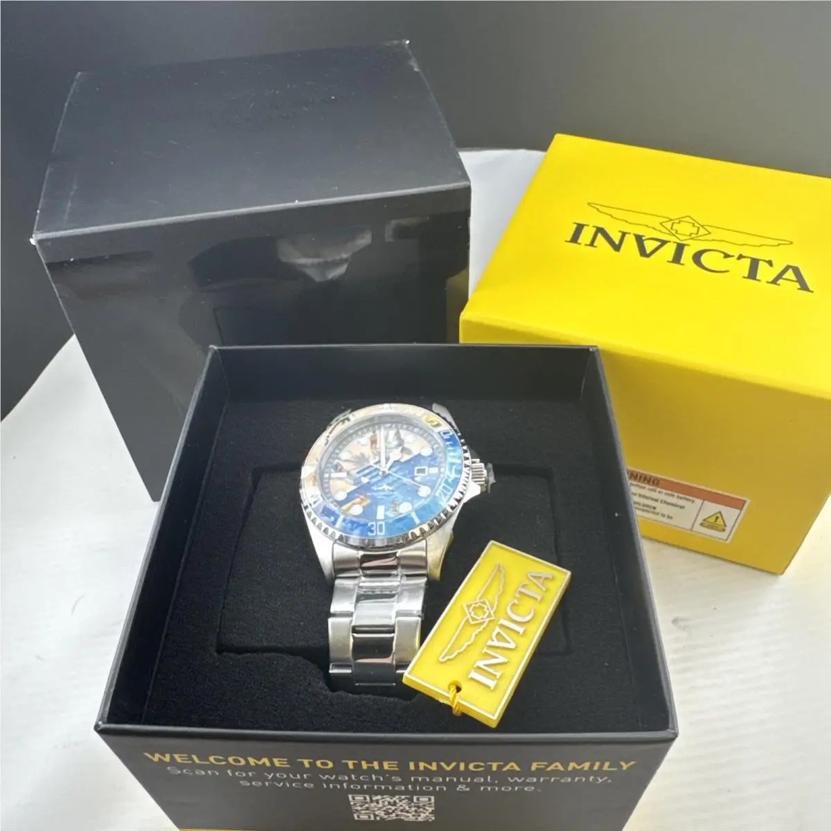 Invicta Pro Diver Visions From Above 51060 Men`s Watch 43mm Summer Pool