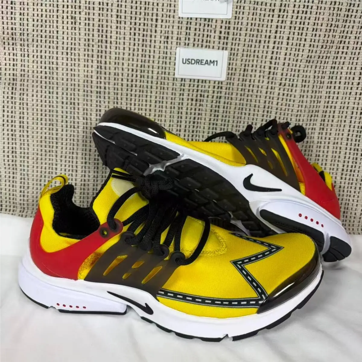 Nike shoes - Nike Air Presto - Air Presto - CT3550-700 - Yellow 19
