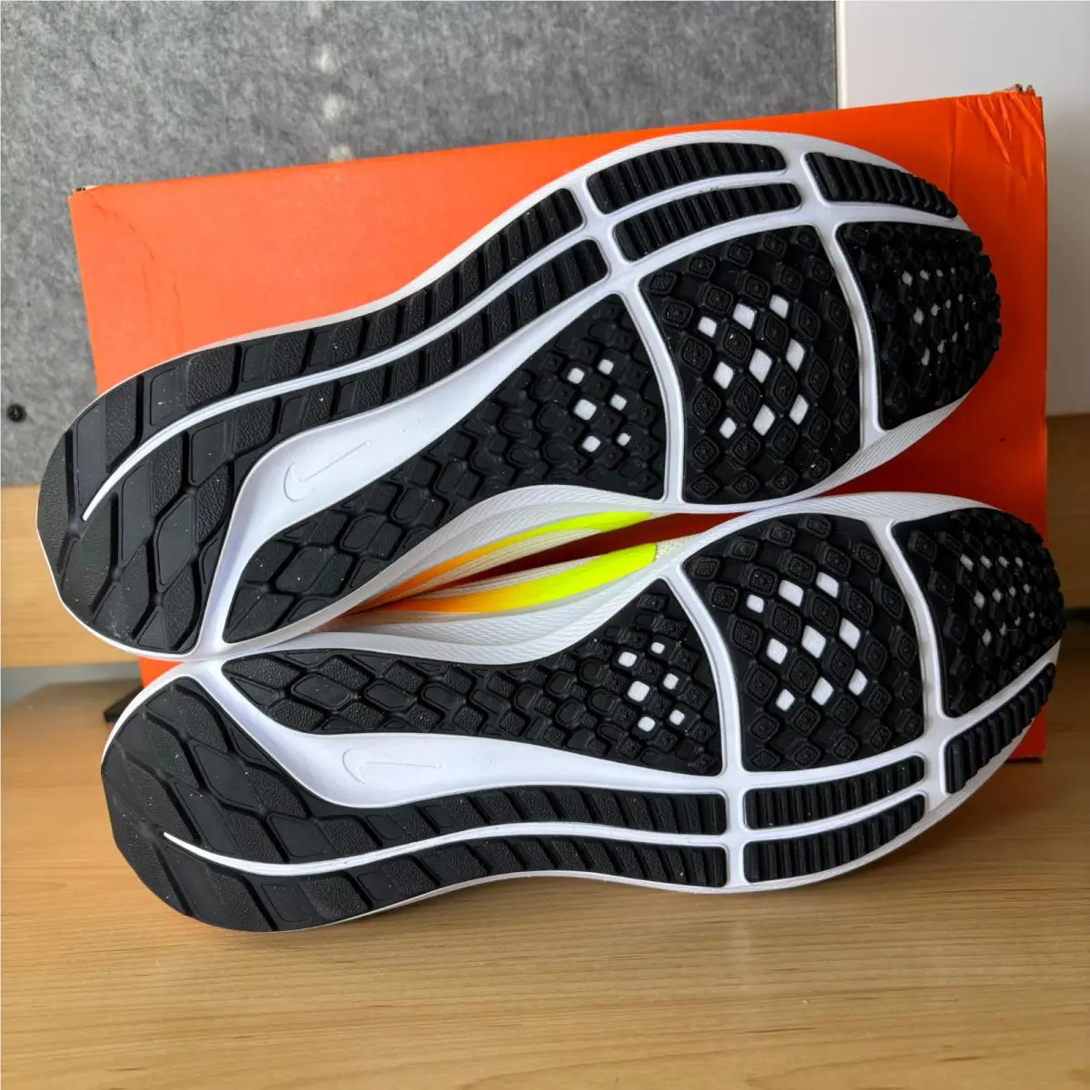 Nike shoes - Nike Air Zoom Pegasus 40 - DV3853-101 - White 5