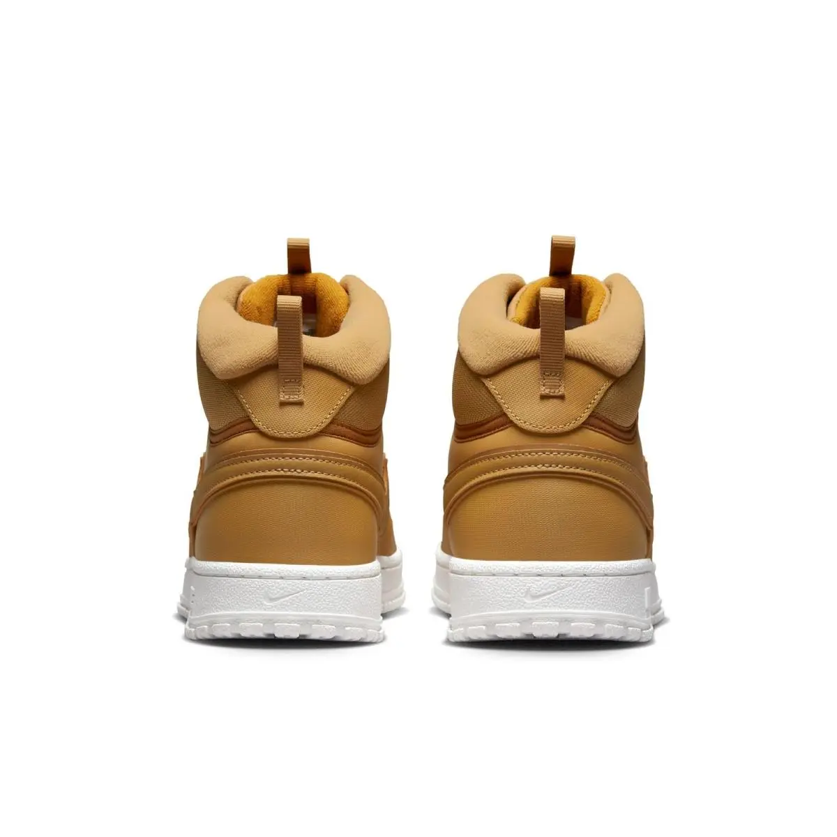 Nike shoes - Gold 4