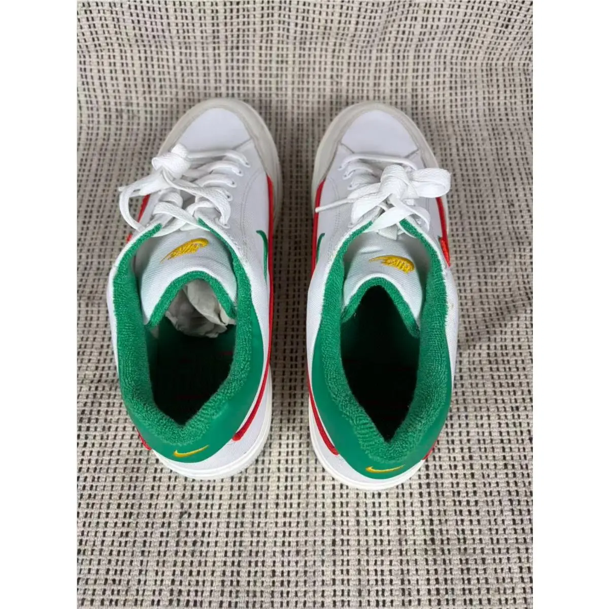 Nike shoes - White 17