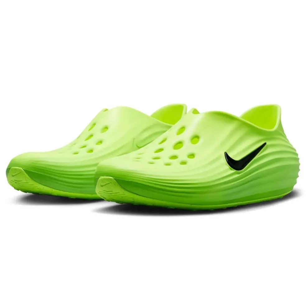 Nike shoes - Striking Green 7