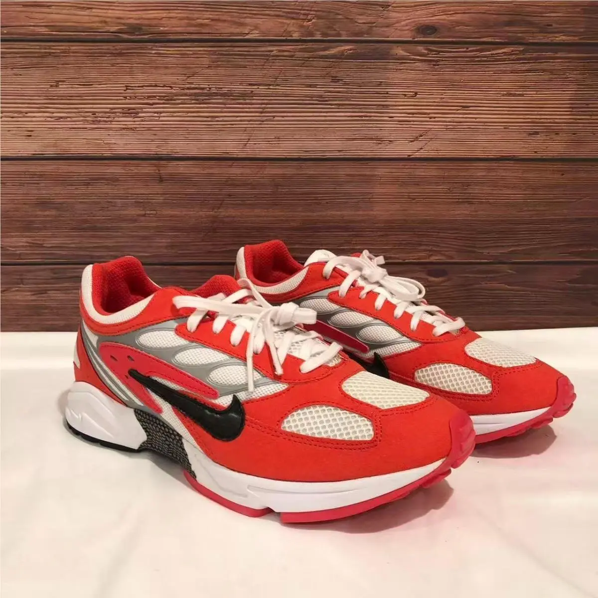 Nike shoes - Nike Air Ghost Racer - Air Ghost Racer - Red 2
