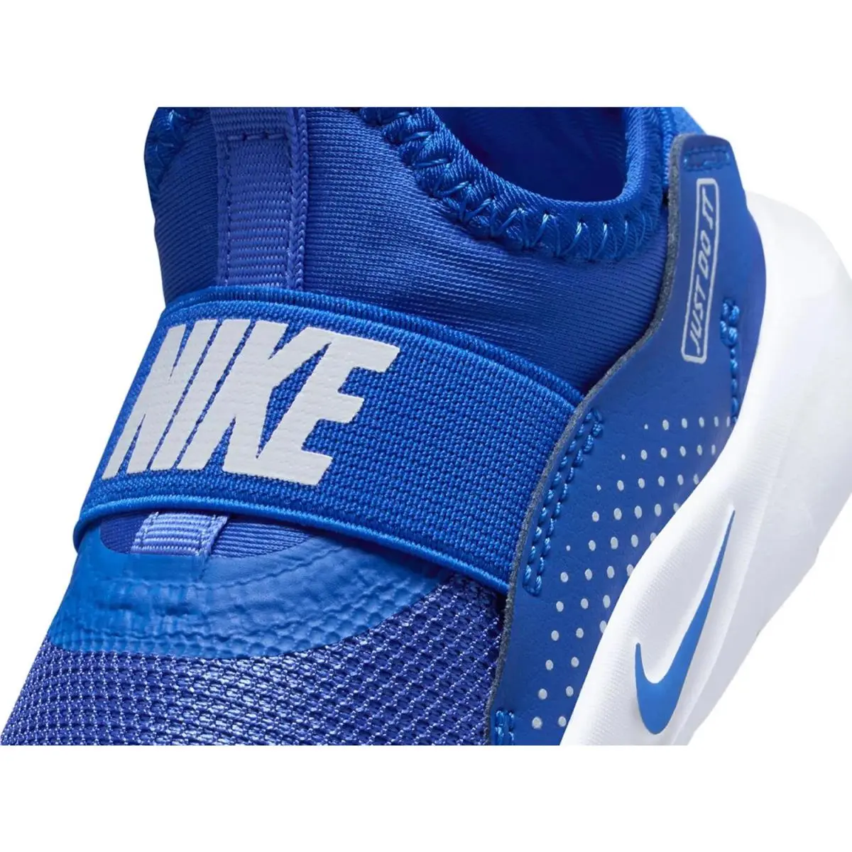 Nike shoes - Black/Gold 21