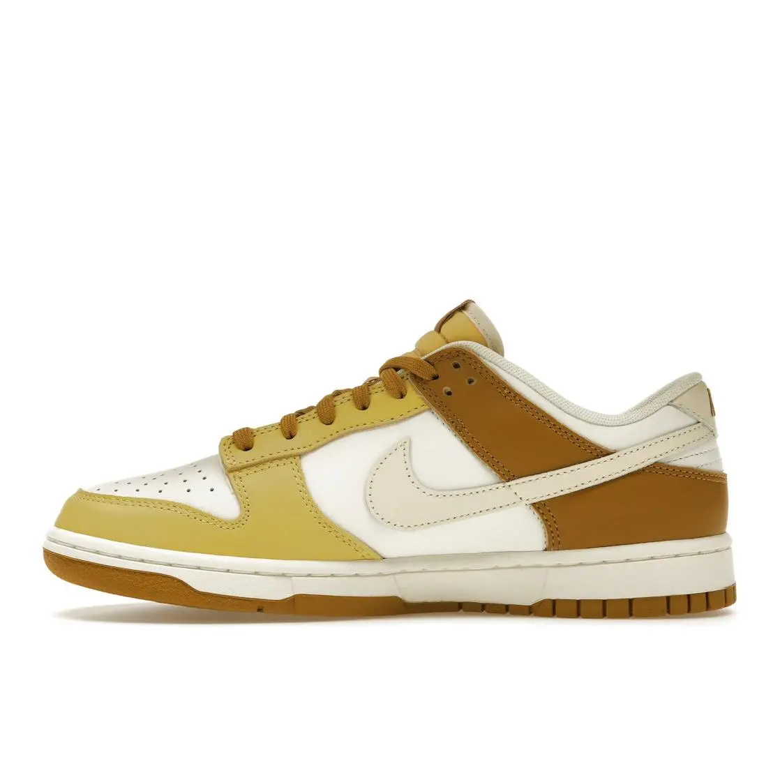 Nike shoes - Multicolor 1