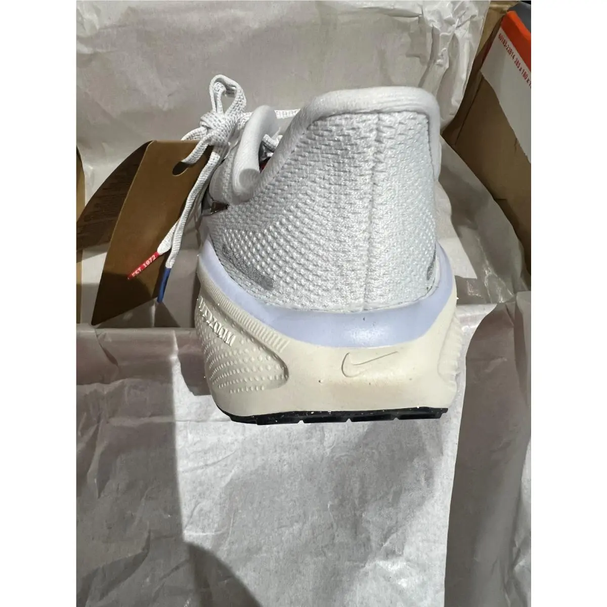 Nike shoes - WHITE/MIDNIGHT NAVY SOFT PEARL 11