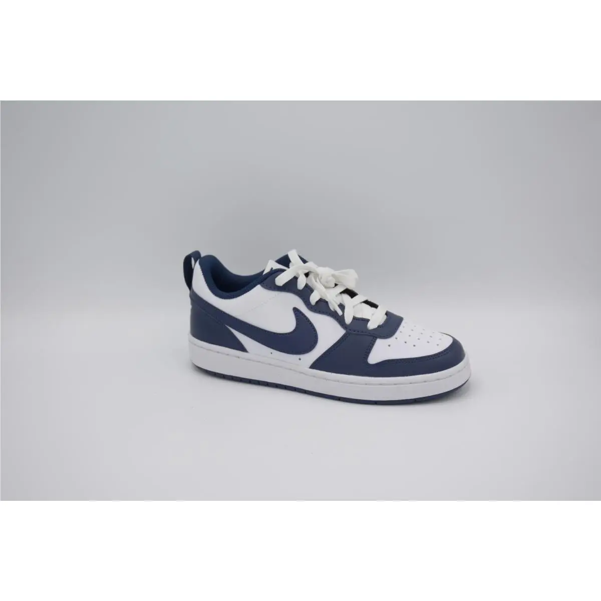 Nike shoes - Court Borough Low GS White Navy - 4.5Y - IQ2722 - White 2
