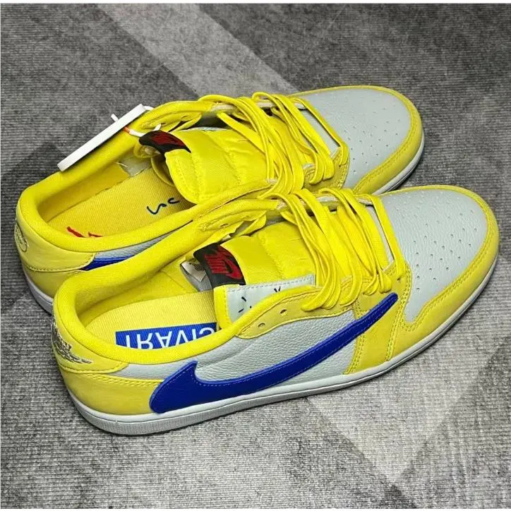 Nike shoes - Yellow 0